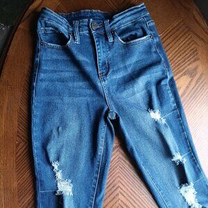 YMI SIze 3/26 WOMEN'S GIGI EXTREME FIT & FLARE JEANS